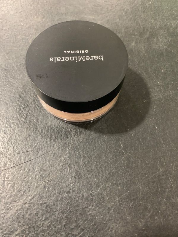 Photo 2 of bareMinerals Original Loose Powder Foundation SPF 15, Lightweight Mineral Loose Powder Foundation Makeup, Buildable Coverage, Talc Free, Vegan Medium Beige 12 0.28 Ounce (Pack of 1)