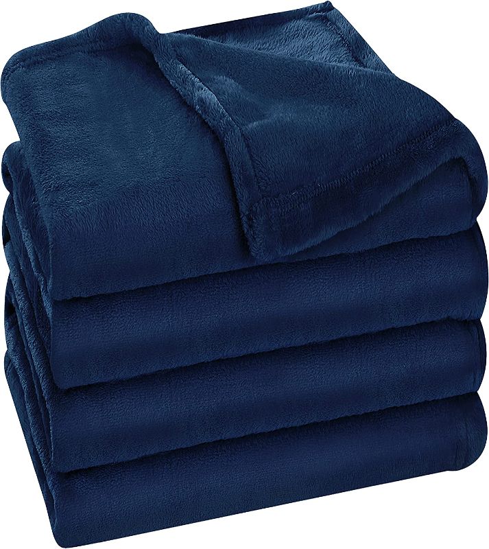 Photo 1 of  Bedding  Blanket blue