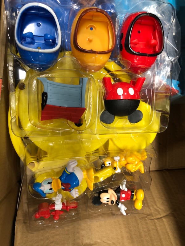 Photo 3 of Disney Junior Mickey Mouse Funny the Funhouse 13 Piece Lights and Sounds Playset, Includes Mickey Mouse, Donald Duck and Bonus Pluto Figure, Amazon Exclusive, by Just Play
