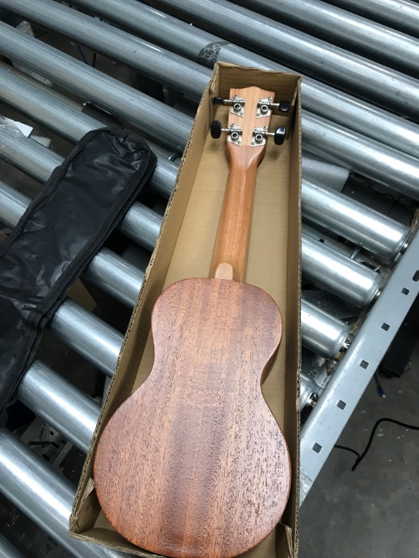 Photo 3 of Strong Wind Soprano Ukulele for Beginners,Mahogany 21 Inch Hawaiian Adult Ukelele Kit Kids Guitar Ukalalee With Gig Bag(Soprano 21inch) Soprano 21in wings