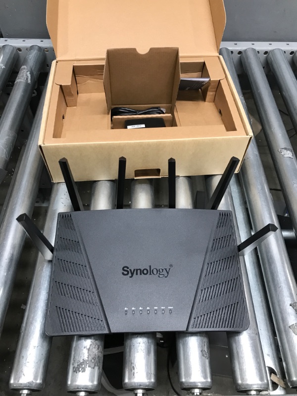 Photo 2 of Synology RT6600ax - Tri-Band 4x4 160MHz Wi-Fi router, 2.5Gbps Ethernet, VLAN segmentation, Multiple SSIDs, parental controls, Threat Prevention, VPN (US Version)