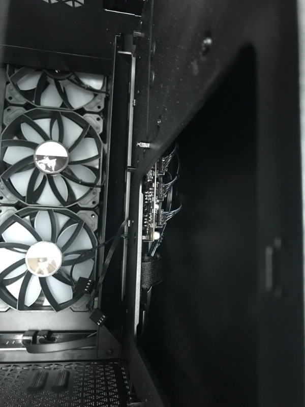 Photo 4 of Corsair iCUE 4000X RGB Mid-Tower ATX PC Case - Black