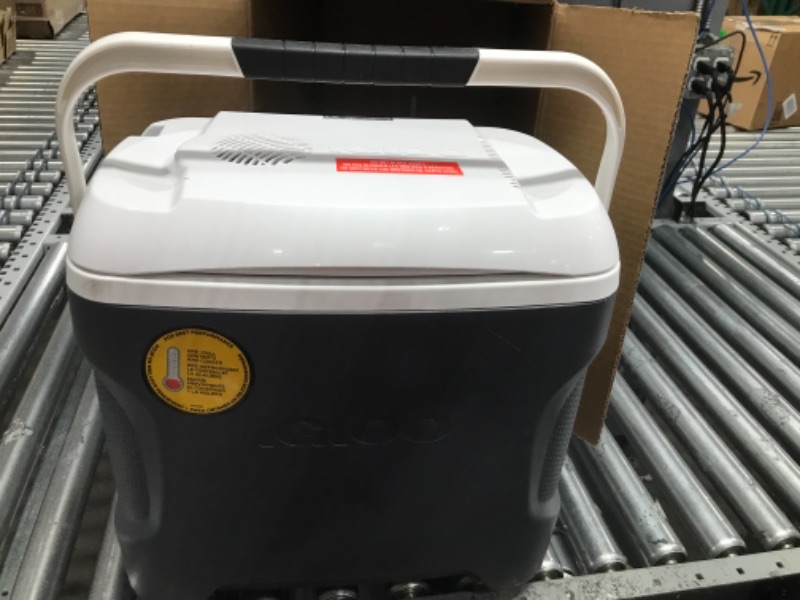 Photo 3 of *** UNABLE TO TEST *** Igloo Thermoelectric Iceless 28-40 Qt Electric Plug-in 12V Coolers 28 Qt Iceless Gray