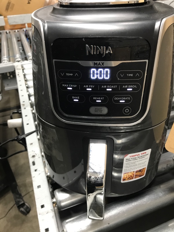 Photo 2 of ***TESTED POWER ON***Ninja 5.5 qt. Grey XL Air Fryer Max (AF161)
