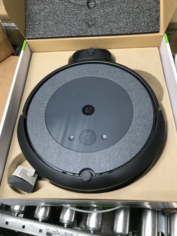 Photo 2 of **SEE NOTES**
iRobot Roomba i3 EVO (3150) Wi-Fi Connected Robot Vacuum