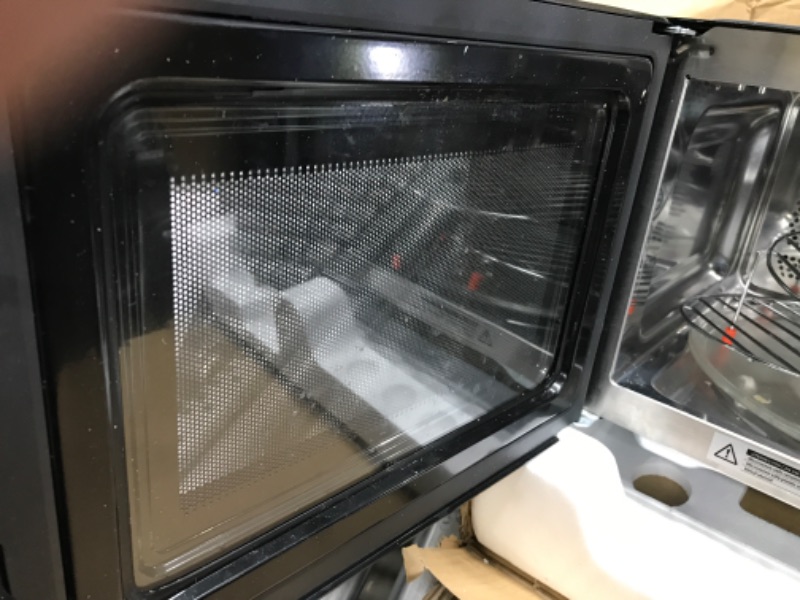 Photo 3 of ***NEEDS TO BE CLEANED***  TOSHIBA 6-in-1 Inverter Microwave Oven Air Fryer Combo, Countertop Microwave, Healthy Air Fryer, Broil, Convection, Speedy Combi, Even Defrost, 11.3’’ Turntable, Eco-Mode, Sound On/Off, 27 Auto Menu 6 in 1 Multi-function Microwa