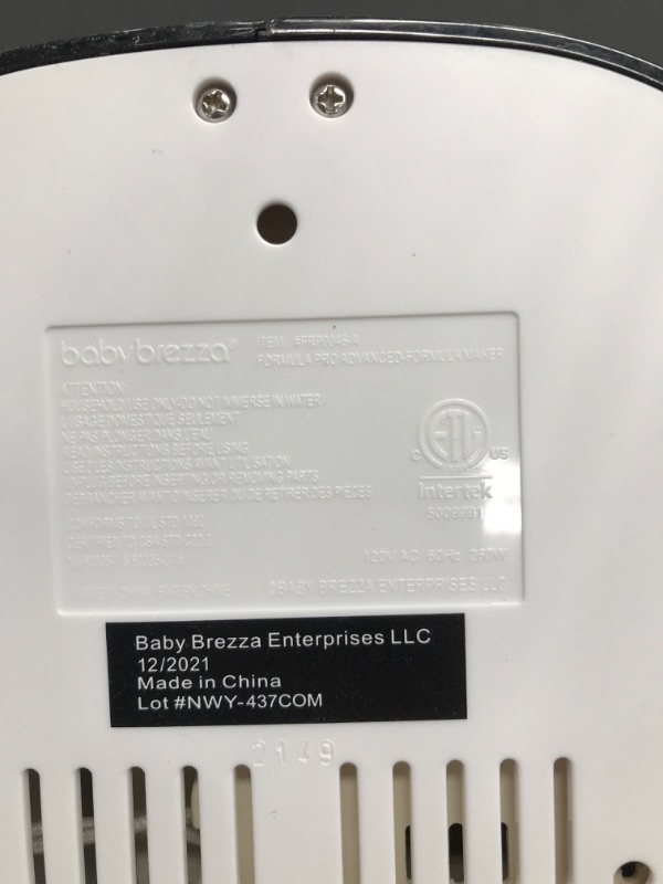 Photo 4 of (VERY USED) New and Improved Baby Brezza Formula Pro Advanced Formula Dispenser Machine - Automatically Mix a Warm Formula Bottle Instantly - Easily Make Bottle with Automatic Powder Blending
