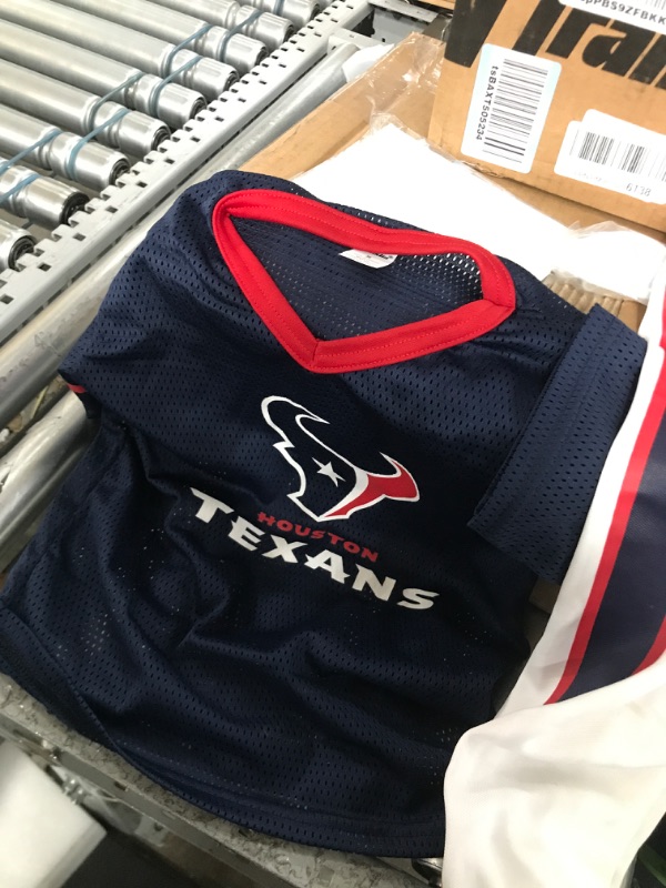 Photo 1 of Franklin Sports NFL Kids Football Uniform Set - NFL Youth Football Costume for Boys & Girls SIZE SMALL