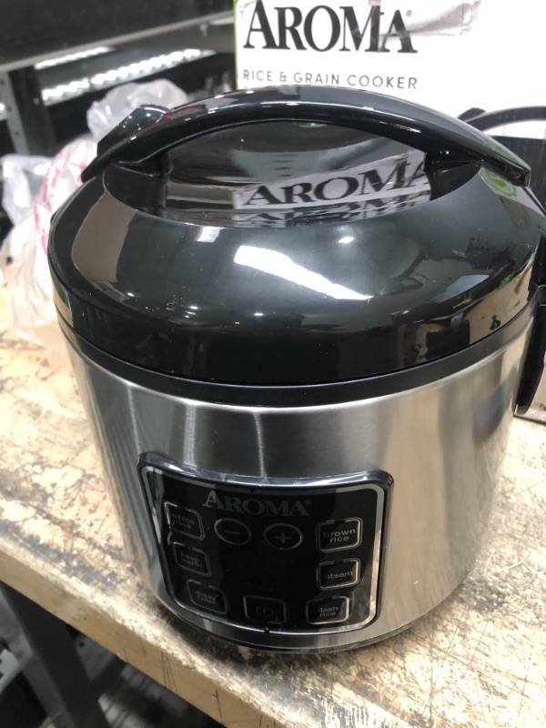 Photo 2 of Aroma Housewares ARC-914SBD Digital Cool-Touch Rice Grain Cooker and Food Steamer, Stainless, Silver, 4-Cup (Uncooked) / 8-Cup (Cooked) Basic