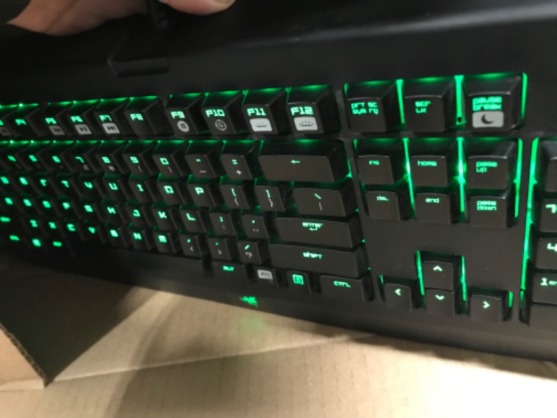 Photo 4 of Razer BlackWidow Chroma: Clicky RGB Mechanical Gaming Keyboard - 5 Macro Keys - Razer Green Mechanical Switches (Tactile and Clicky)