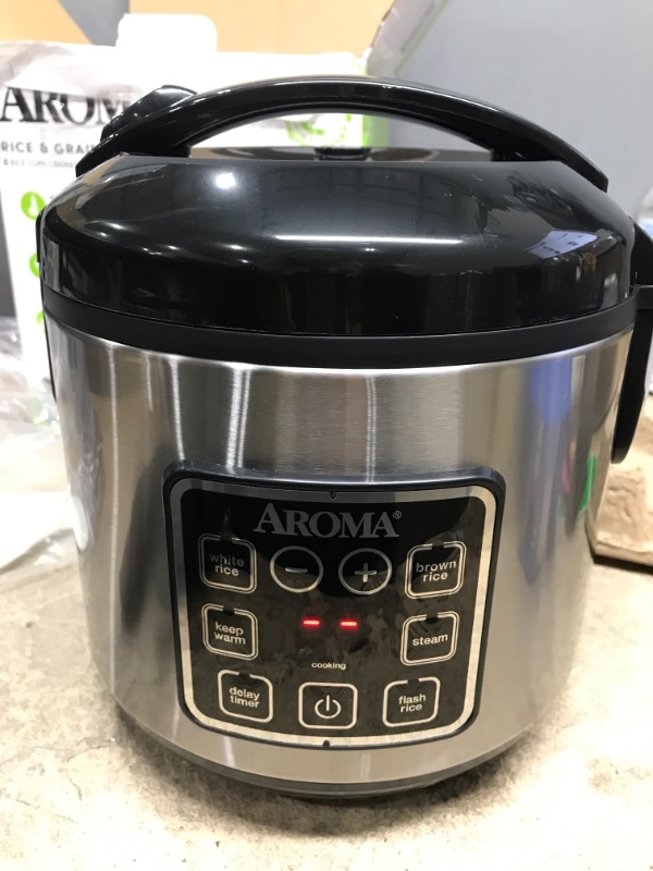 Photo 2 of *Tested* Aroma Housewares ARC-914SBD Digital Cool-Touch Rice Grain Cooker and Food Steamer, Stainless, Silver, 4-Cup (Uncooked) / 8-Cup (Cooked) Basic