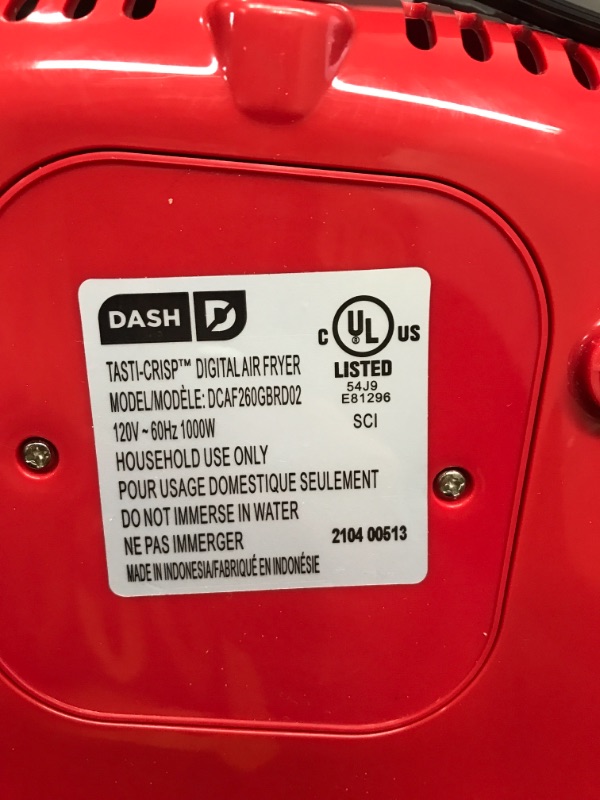 Photo 4 of *Tested* DASH Tasti-Crisp Digital Air Fryer with AirCrisp Technology, Custom Presets, Temperature Control, and Auto Shut Off Feature, 2.6 Quart - Red & Dash 6-Piece Air Fryer Accessory Kit, 2 Quart, Compact Red Air Fryer + Accessory Kit