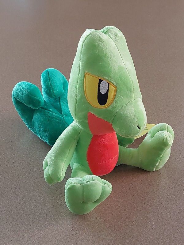 Photo 1 of 9" Treecko Reptile Pokemon Plush Toy Stuffed Animal NWT Nintendo *Minor Flaw*
