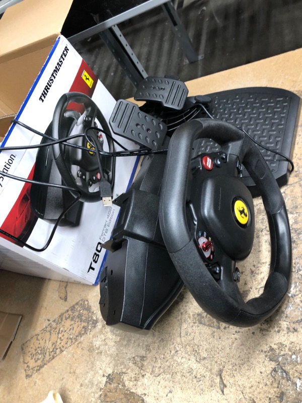 Photo 5 of Thrustmaster T80 Ferrari 488 GTB Edition Racing Wheel PS4