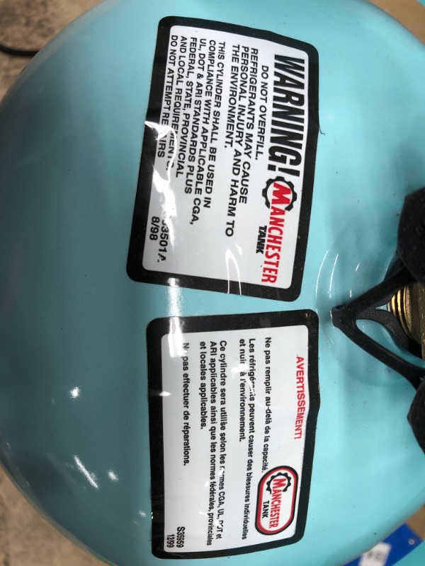 Photo 4 of Robinair (34102) Refrigerant Tank for R-134a, refrigerant not included - 30 lbs. , Light Blue, --CHIPPED PAINT ON BOTTOM --