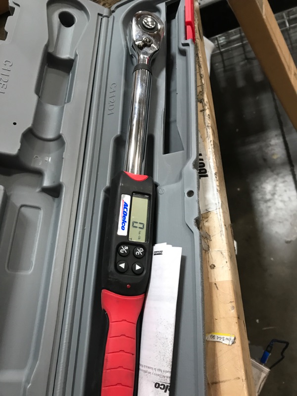 Photo 2 of ACDelco ARM601-4 1/2” (14.8 to 147.5 ft-lbs.) Heavy Duty Digital Torque Wrench 