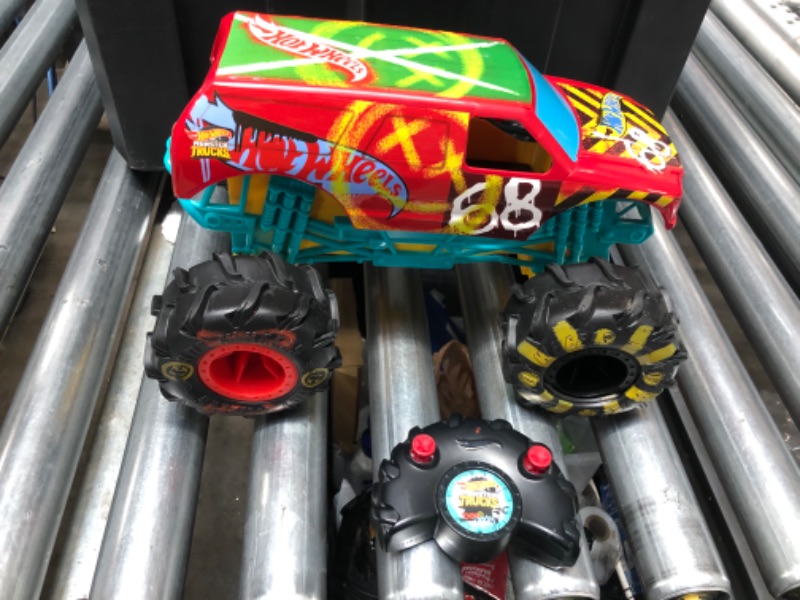 Photo 3 of ?Hot Wheels RC Monster Trucks 1:15 Scale HW Demo Derby, 1 Remote-Control Toy Truck with Terrain Action Tires, Toy for Kids 4 Years Old & Older HW DEMO DERBY RC