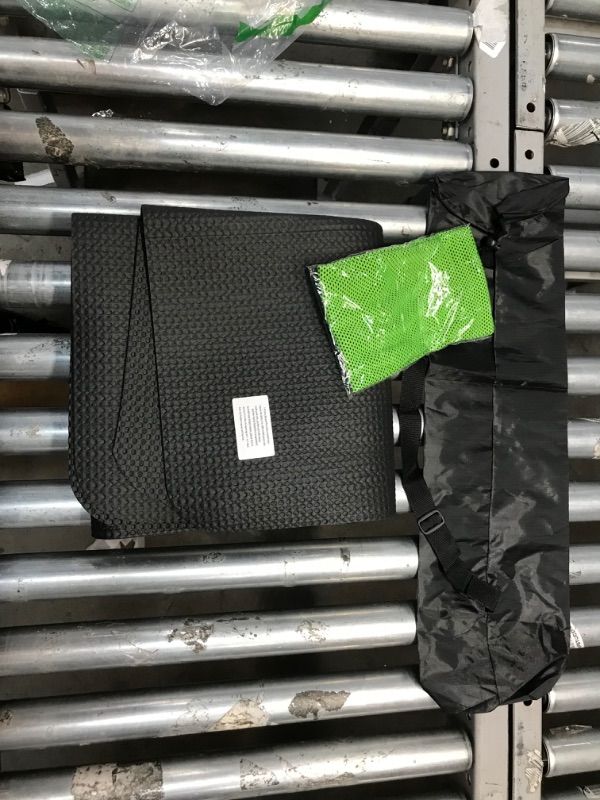 Photo 1 of 2 ft x 4 ft workout mat, thin, black with travel bag green