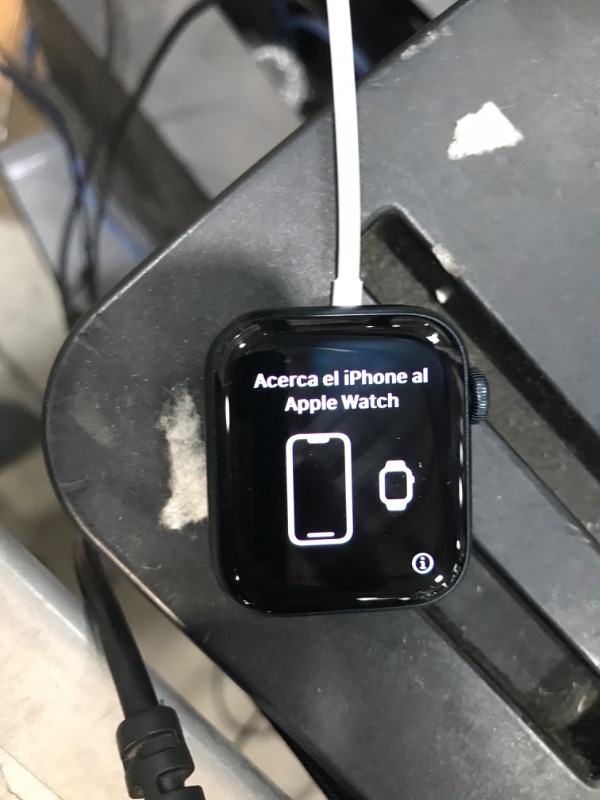 Photo 8 of says low battery even though it is charged passed being in the red 
Apple Watch SE (2nd Gen) [GPS 44mm] Smart Watch w/Midnight Aluminum Case & Midnight Sport Band - S/M. Fitness & Sleep Tracker, Crash Detection, Heart Rate Monitor, Retina Display, Water R