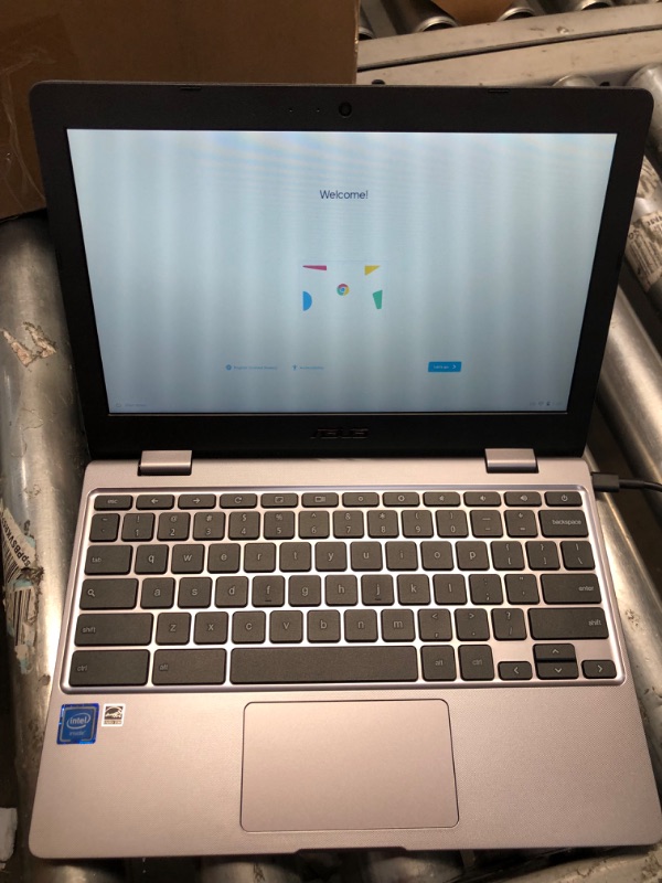 Photo 3 of ASUS Chromebook CX22N 11.6-inch HD Non-Touch 32GB eMMC Intel Celeron N3350 (4GB RAM, Intel UHD Graphics, SD Card Reader) Grey, CX22NA-211.BB01
