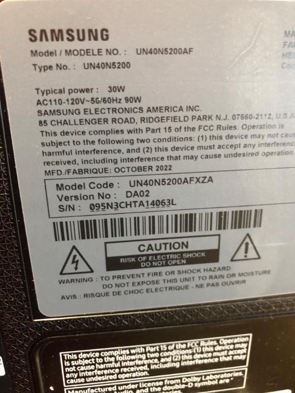 Photo 1 of SAMSUNG 40-inch Class LED Smart FHD TV 1080P (UN40N5200AFXZA, 2019 Model)
