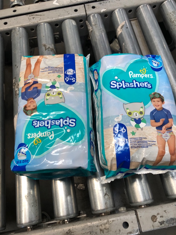 Photo 2 of 2 pack**Pampers Splashers Swim Diapers Disposable Swim Pants, Large (> 31 lb), 10 Count 10 Count (Pack of 1)