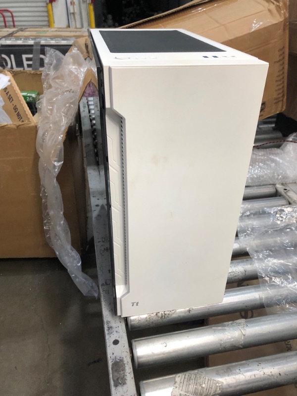 Photo 1 of ***comes with grahics card and processor see pics for details***Thermaltake S100 Tempered Glass Snow Edition Micro-ATX mini-Tower Computer Case with 120mm Rear Fan Pre-Installed CA-1Q9-00S6WN-00, White
