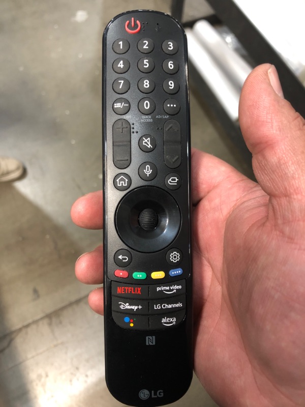 Photo 1 of LG 77-Inch Class OLED evo C2 Series Alexa Built-in 4K Smart TV, 120Hz Refresh Rate, AI-Powered 4K, Dolby Vision IQ and Dolby Atmos, WiSA Ready, Cloud Gaming (OLED77C2PUA, 2022) 
