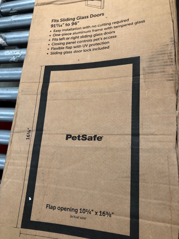 Photo 3 of *USED* PetSafe 1-Piece Sliding Glass Pet Door - Outdoor Access Patio Panel Insert for Dogs and Cats, Easy No-Cut Installation, Weather-Resistant Aluminum Insert, Includes Slide-in Closing Panel for Security 96" (adjustable height from 91 7/16" to 96") Whi