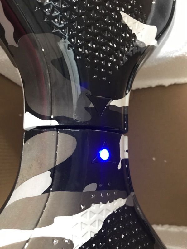 Photo 5 of (PARTS ONLY)Hover-1 Helix Electric Hoverboard | 7MPH Top Speed, 4 Mile Range, 6HR Full-Charge, Built-in Bluetooth Speaker, Rider Modes: Beginner to Expert Hoverboard Camo