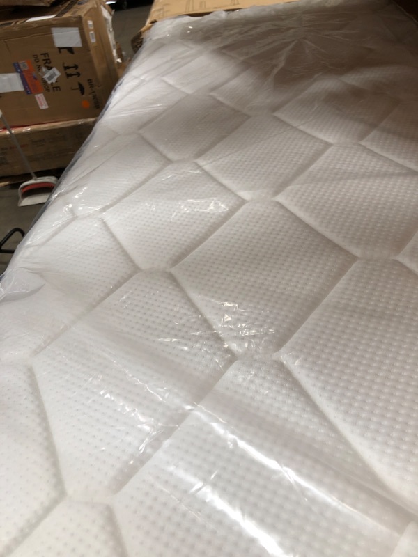 Photo 2 of 
Original Packaging Had to Open Up to Process*********
Size:Queen 77" x 40" x 12" Queen Mattress, 12 Inch Innerspring Mattress in a Box,Ultimate Motion Isolation Individually Wrapped Pocket Coils Mattress,Pressure Relief,Back Pain...
Style:12"Hybrid Mattr