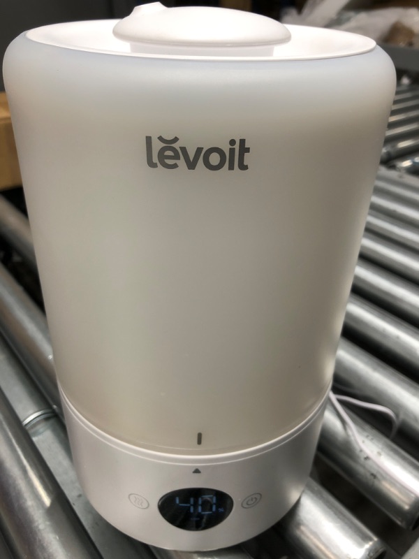 Photo 2 of *** POWERS ON *** LEVOIT Ultrasonic Cool Mist Humidifiers, Adjustable 360° Rotation Nozzle, Auto Safety Shut Off, Lasts Up to 25 Hours, Filter Free, Optional LED Display Light, Ideal for Bedroom, 3L, White Smart Top Fill