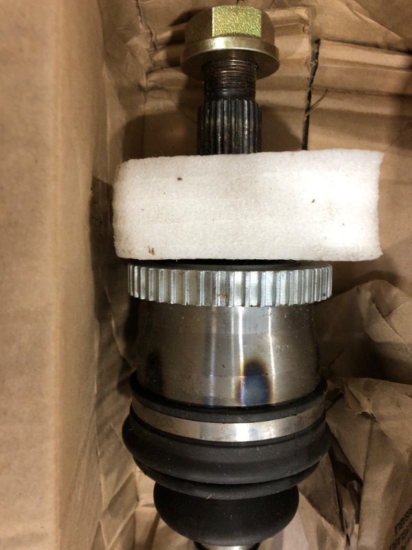 Photo 2 of Detroit Axle - 4WD Complete Front Driver Side CV Axle Shaft Replacement for 1999-2004 Jeep Grand Cherokee ?w/Selec-Trac; Part Time, w/o Vari-lok)