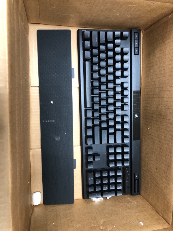 Photo 3 of *Unable to Tewst* Corsair K70 RGB PRO Wired Mechanical Gaming Keyboard (Cherry MX RGB Red Switches: Linear and Fast, 8,000Hz Hyper-Polling, PBT Double-Shot PRO Keycaps, Soft-Touch Palm Rest) QWERTY, NA - Black K70 RGB PRO Cherry Red- Linear Black