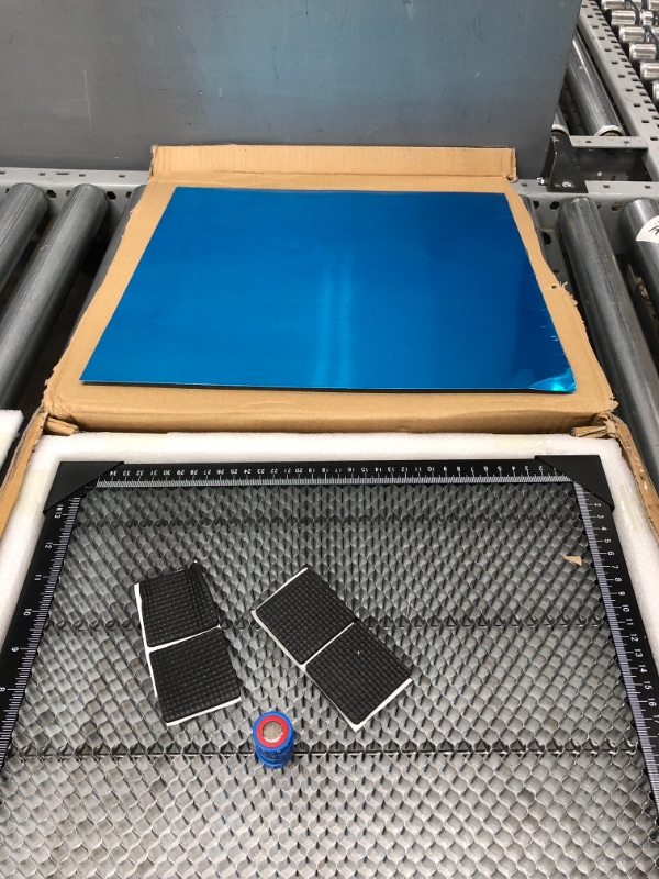 Photo 2 of Honeycomb Working Table Work Bed Plate Panel Platform Board Table-Protecting Visible Cut-Through for CO2 or Diode Laser Engraver Cutting Machine(300x300x22mm)
