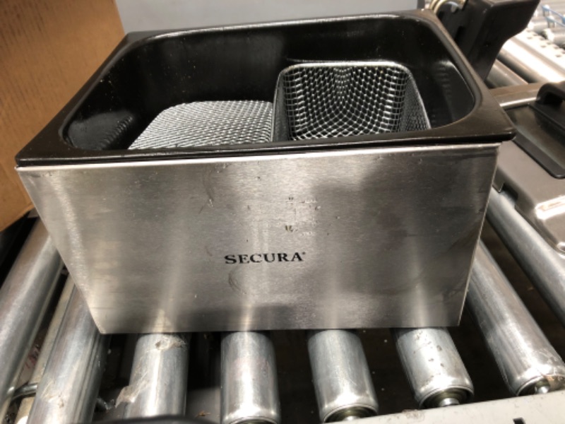 Photo 3 of *** PARTS ONLY*** Secura Electric Deep Fryer 1800W-Watt Large 4.0L/4.2Qt Professional Grade Stainless Steel with Triple Basket and Timer

