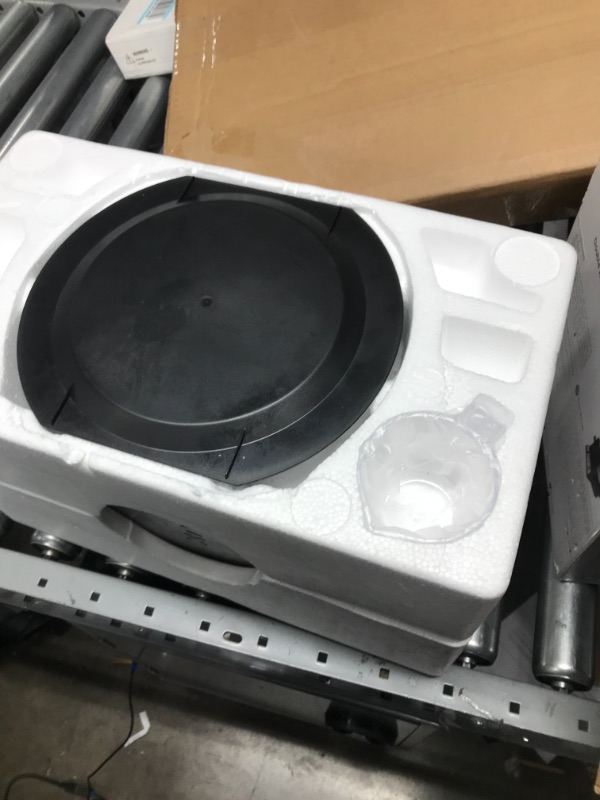 Photo 6 of ***TESTED WORKING*** Crux Double Rotating Belgian Waffle Maker with Nonstick Plates, Stainless Steel Housing & Browning Control, black (14614)