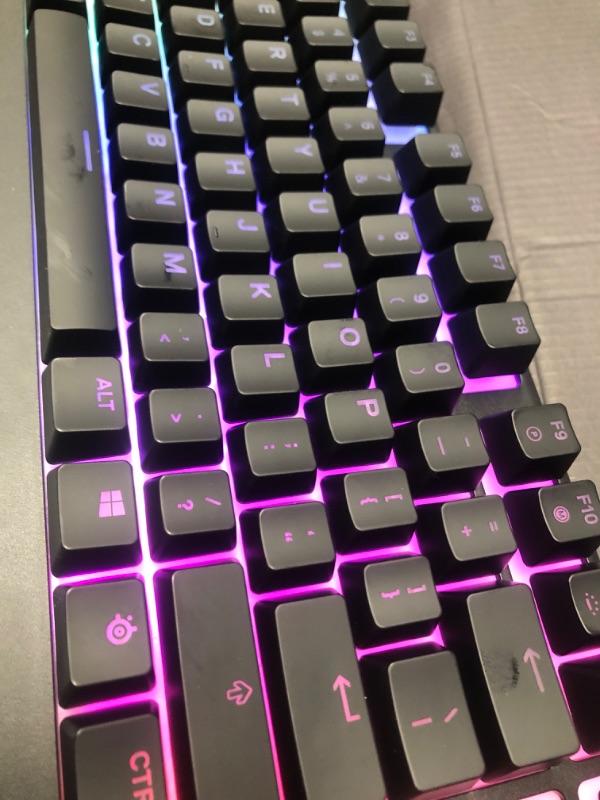 Photo 5 of SteelSeries Apex 3 RGB Gaming Keyboard