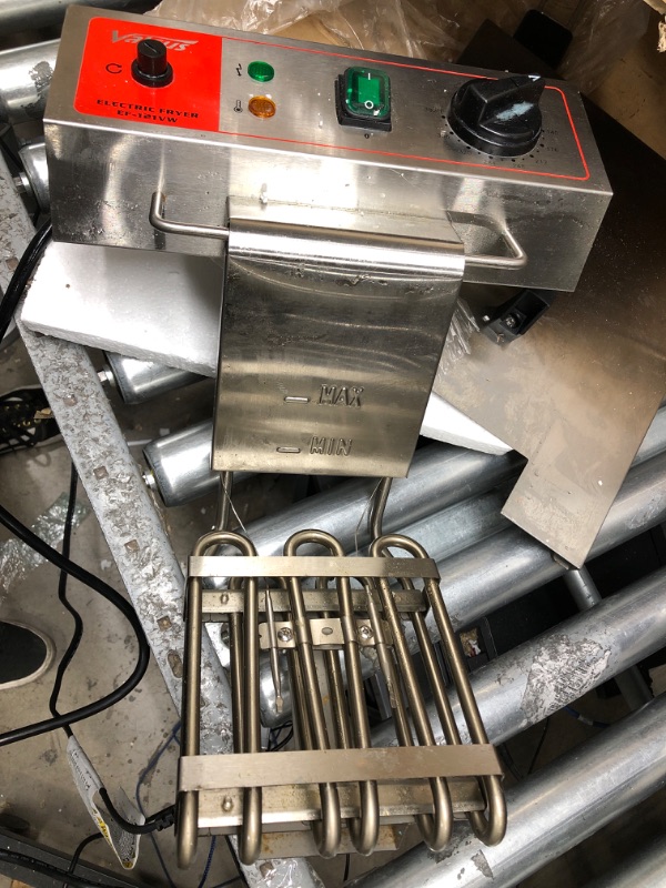 Photo 1 of *Doesn't Power On/Parts Only/Dirty-See Photos* Valgus 1750W Stainless Steel Electric Deep Fryer 12L Large Capacity Countertop Kitchen Frying Machine with Basket & Lid, Drain System
