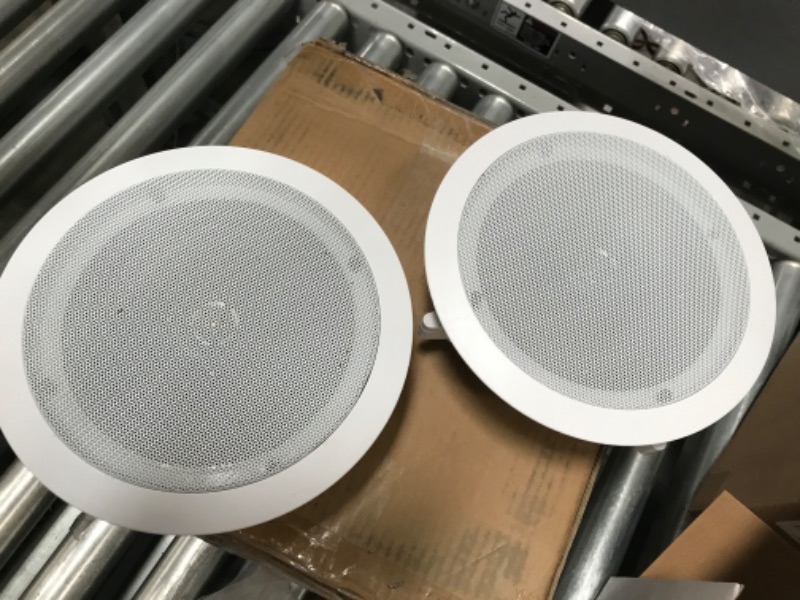 Photo 2 of Pyle Pair 6.5” Flush Mount In-wall In-ceiling 2-Way Home Speaker System Spring Loaded Quick Connections Dual Polypropylene Cone Polymer Tweeter Stereo Sound 200 Watts (PDIC1661RD) White