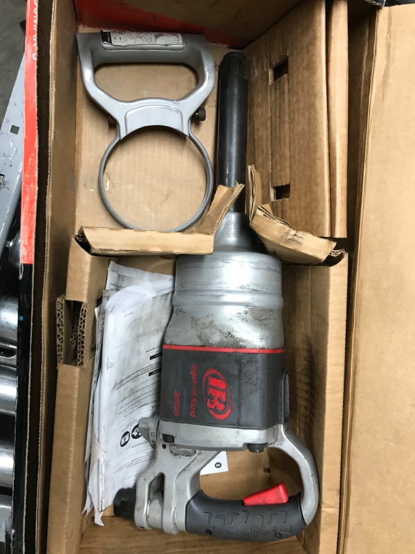 Photo 3 of *Used-See Photos* Ingersoll Rand 2850MAX-6 1" Extended Anvil Impact Wrench - 6" Extension, Lightweight Design, Powerful Reverse Torque Output Up to 2100 ft-lbs, Heavy Duty, 5500 RPM, 360 Degree Handle, Gray
