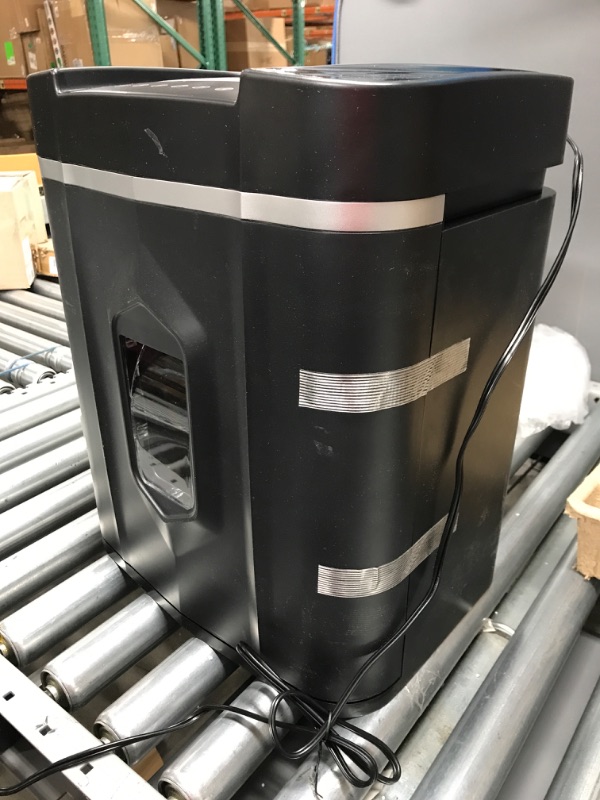 Photo 2 of Aurora AU1210MA Professional Grade High Security 12-Sheet Micro-Cut Paper/ CD and Credit Card/ 60 Minutes Continuous Run Time Shredder