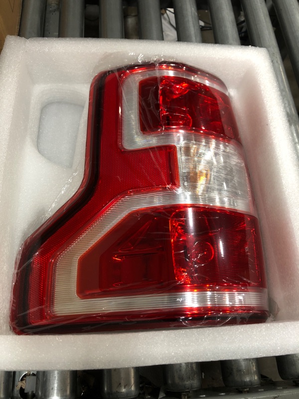 Photo 2 of GORWARE Tail Light Assembly for Ford F150 2018 2019 2020 Pickup Brake F-150 TailLight Rear Lamp Replacement OE Style Red Lens Housing - Passenger Side/RH