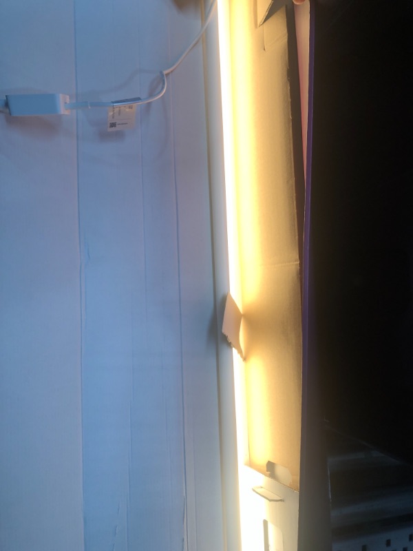 Photo 5 of ** tested - lights up *** Philips Hue Play Gradient Light Tube, Compact, White, Surround Lighting (Sync with TV, Music and Gaming), Hue Hub & Hue Sync Box Required Compact Tube White