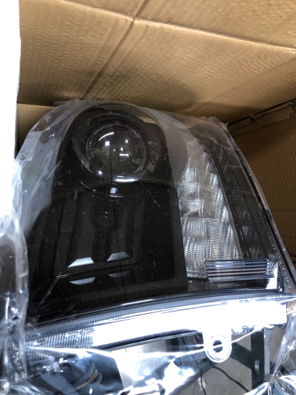 Photo 2 of **SEE NOTES**
POKIAUTO LED Projector Headlights for Dodge Ram, Passenger and Driver Side LED Tube Switchback White & Amber,1500 2500 3500 2009-2018