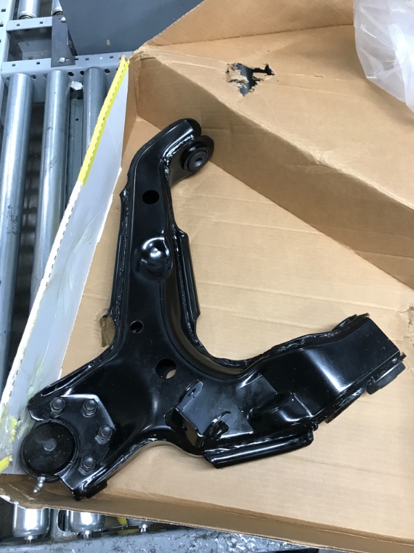 Photo 3 of MOOG RK641492 Control Arm and Ball Joint Assembly