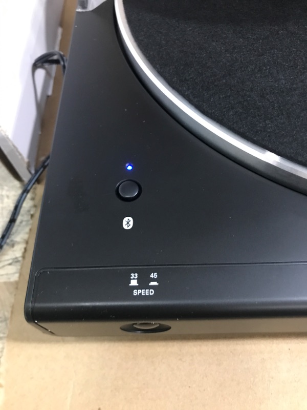 Photo 3 of ***PARTS ONLY*** Audio-Technica AT-LP60XBT-BK Fully Automatic Bluetooth Belt-Drive Stereo Turntable, Black, Hi-Fi, 2 Speed, Dust Cover, Anti-Resonance, Die-cast Aluminum Platter Black Wireless Turntable