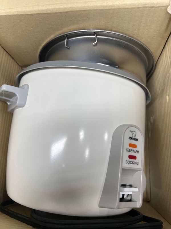 Photo 2 of Zojirushi NHS-18 10-Cup (Uncooked) Rice Cooker,White
