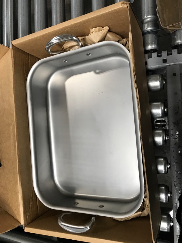 Photo 6 of 2 Mauviel M'Cook 5-Ply Polished Stainless Steel Roasting Pan With Rack, And Cast Stainless Steel Handles, 15.7 x 11.8-in, Made In France
