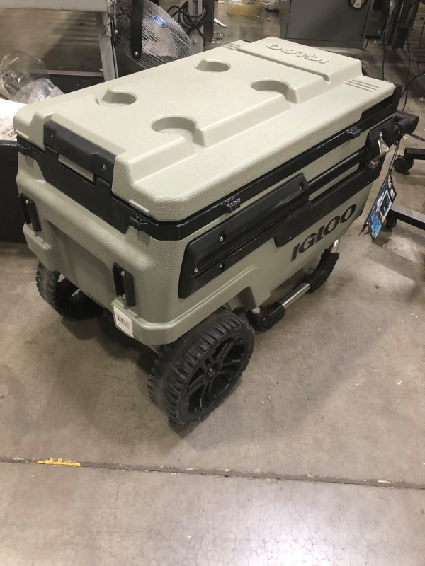 Photo 3 of **SEE NOTES** Igloo 70 Qt Premium Trailmate Wheeled Rolling Cooler Olive Green